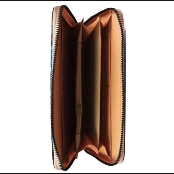 Stylish Paris Vibe Faux Leather Zip Around Wallet with Many Pockets/Card Slots - Picture 7 of 10